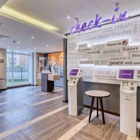 Premier Inn Peterborough City Centre Eksteriør billede