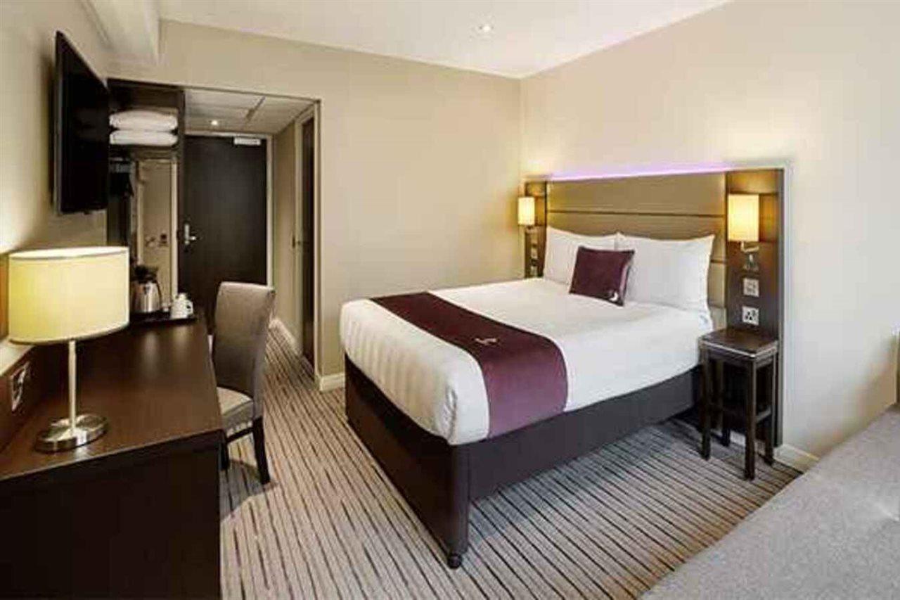 Premier Inn Peterborough City Centre Eksteriør billede