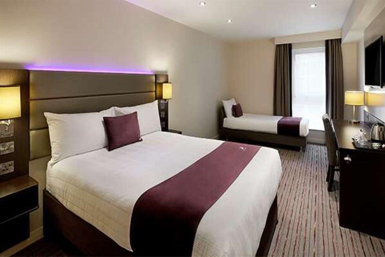 Premier Inn Peterborough City Centre Eksteriør billede