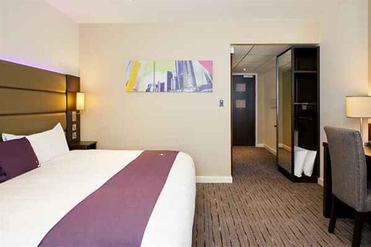 Premier Inn Peterborough City Centre Eksteriør billede